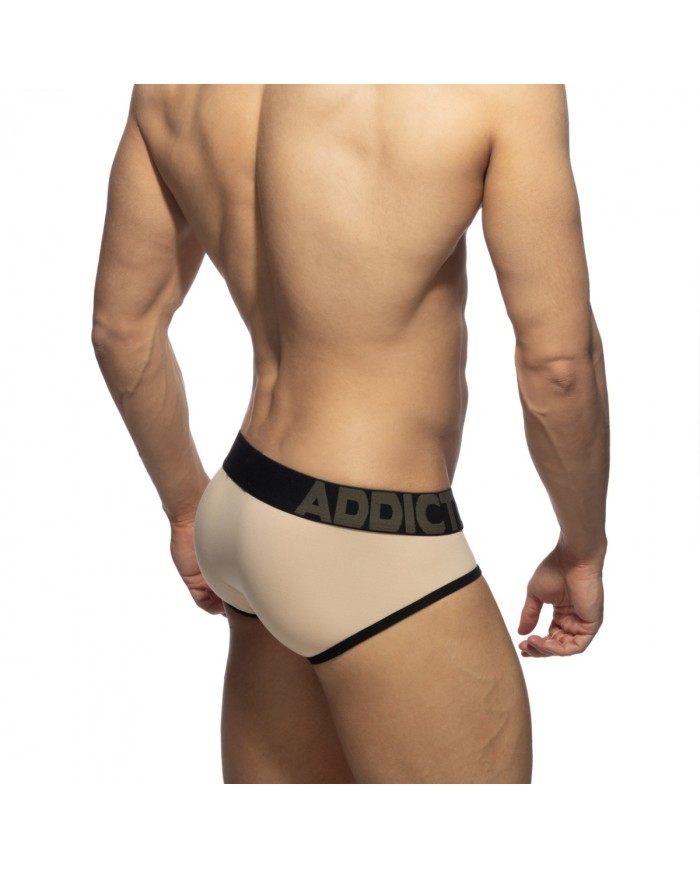 Slip cu senzația de goliciune de la Addicted AD1358 Slip cu senzația de goliciune de la Addicted AD1358